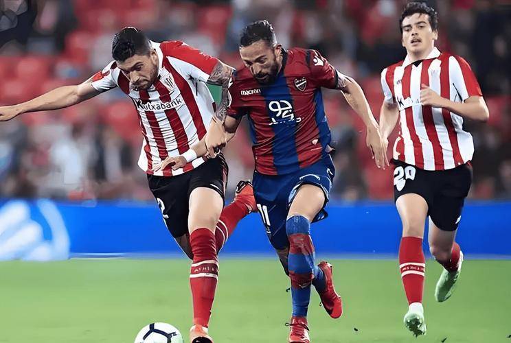 法甲激战：欧塞尔主场迎敌，勒阿弗尔客场抢分