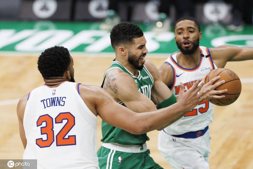 唐斯21+17塔图姆13分 尼克斯再胜凯尔特人2-0