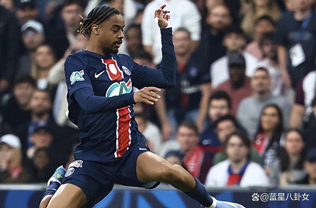 22岁法国天才边锋横空出世，良心价6500万欧，3大欧洲豪门都来抢